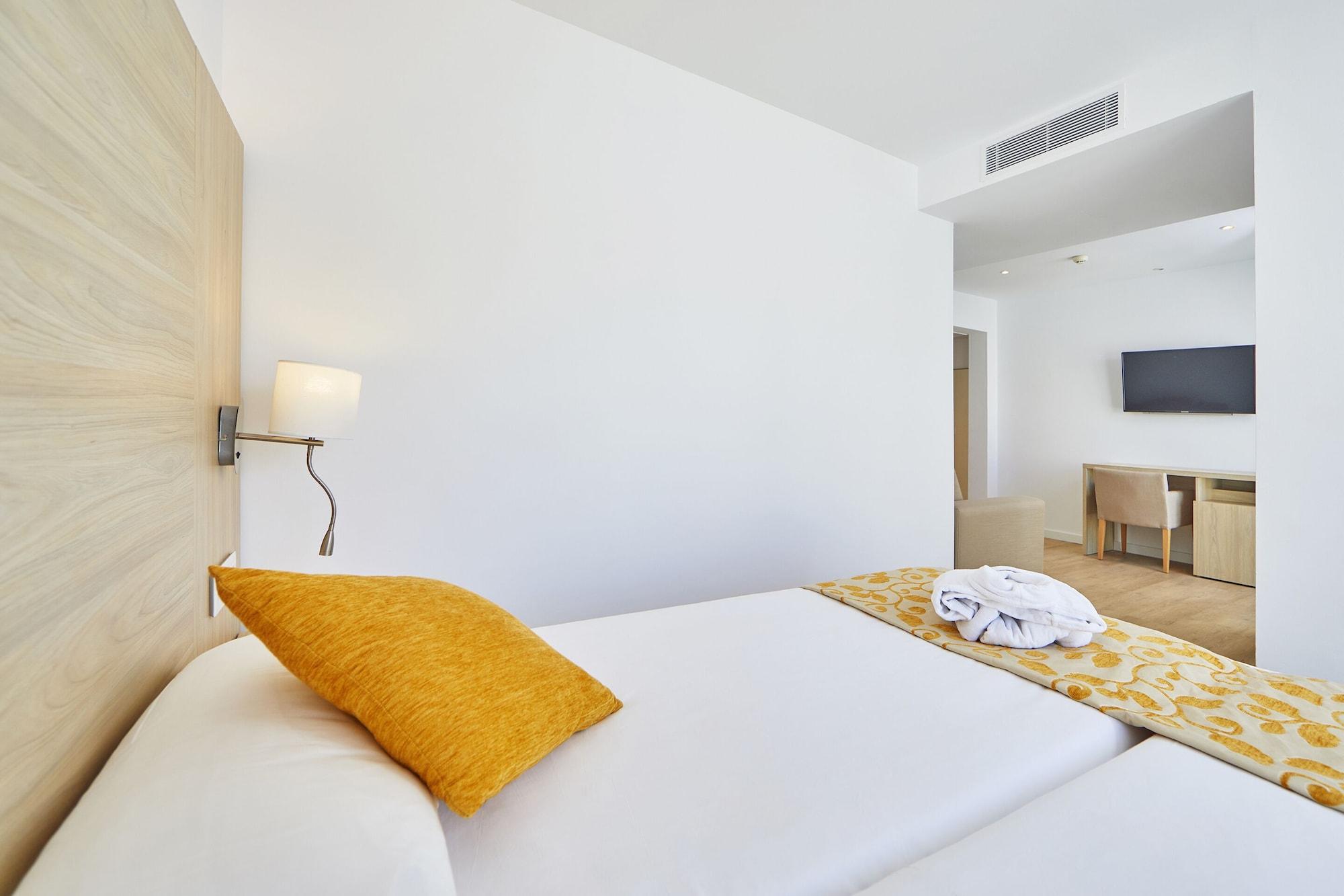 Hotel Ilusion Moreyo - Adults Only 칼라 보나 외부 사진